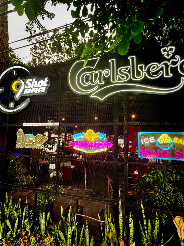 Jiang Hu Wok Warriors Thai Cuisine – A Summery Hidden Gem Opposite Lam Wah Ee