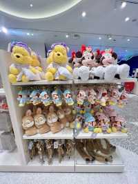 Update ความน่ารักของ Disney Store สาขา ชินจูกุ ค่ะ