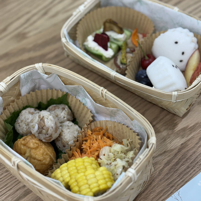 경동시장 청년몰 카페 티우드다락방 티오마카세