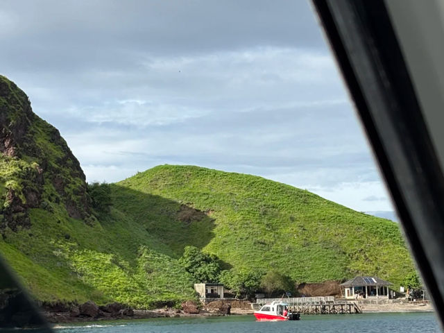 🤩 Padar Island: Even More Stunning Than You Imagine! ☀️