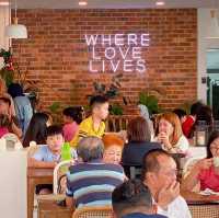 Garden Bites & Chill Vibes: Lunch at Yard & Co