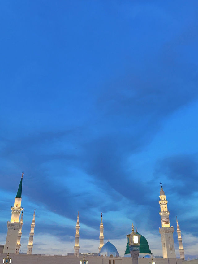 Makkah — where hearts kneel before the Kaaba, and souls rise to the heavens. 🕋✨