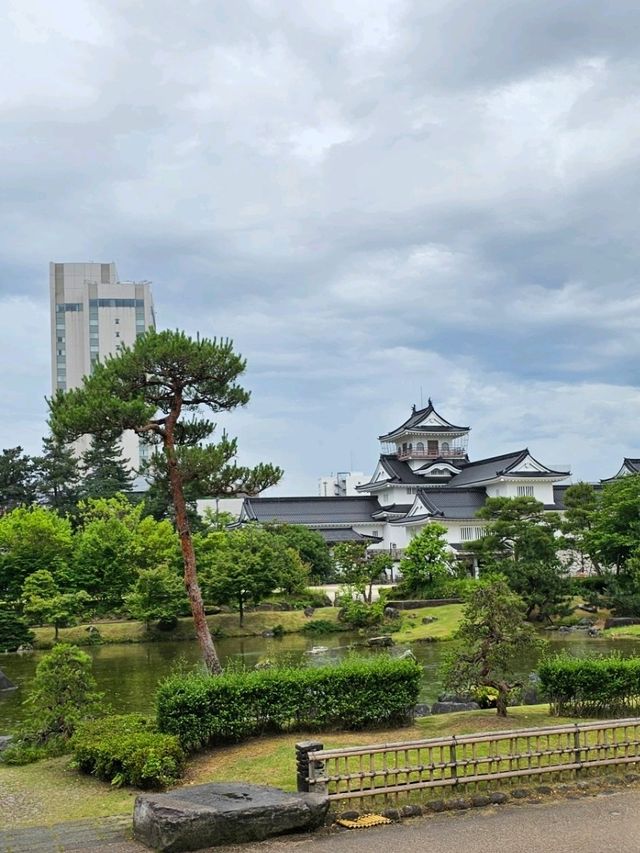富山市鄉土博物館〔富山城〕，走入城郭中的歷史長廊🏯📜