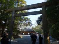 ⛩️ Sacred Stillness in Ise – A Soulful Walk Through Kotai Jingu