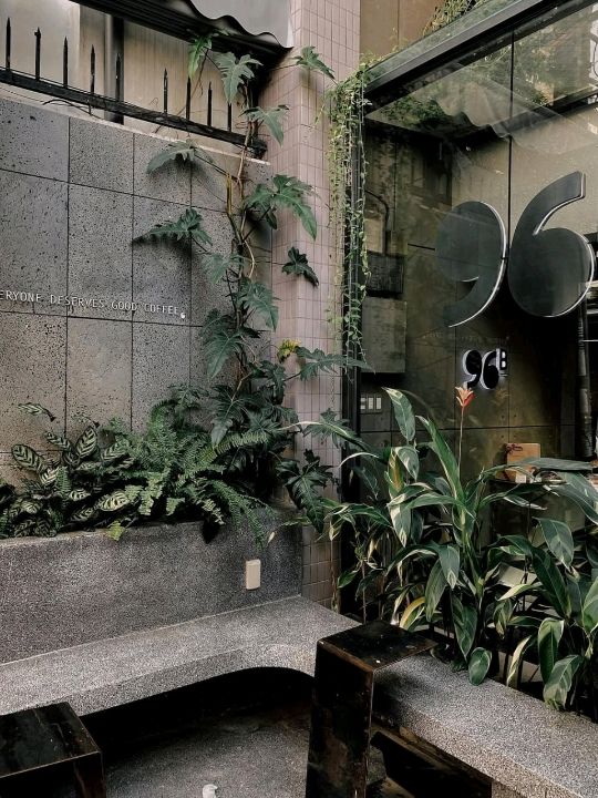 96B Cafe