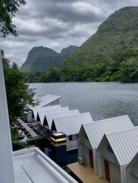 Raft Dara Cafe คาเฟ่ริมน้ำศรีสวัสดิ์ กาญจนบุรี 