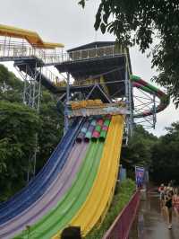 Chimelong Water Park, World-Class Thrills in a Tropical Wonderland 