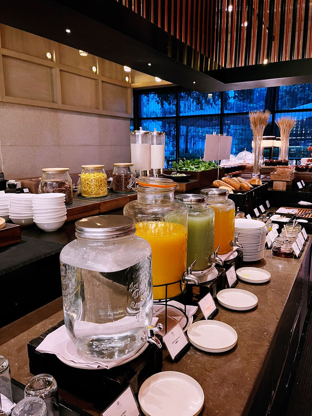 Indulge in One of KL’s Finest Breakfast Buffets at ATAS Restaurant 