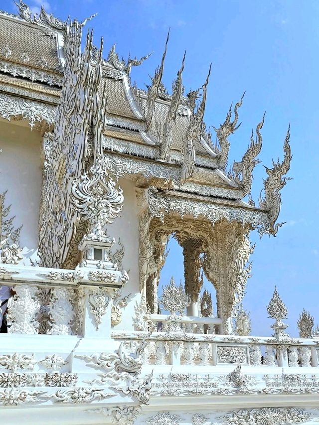 A Stunning Stop at the White Temple, Chiang Rai