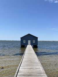 💙 Perth’s Iconic Blue Boat House: Simplicity Meets Serenity 🛶🌊