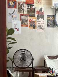 Connect Saigon Cafe