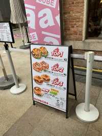 ร้านสุดฮิต New York Bagelous Museum 