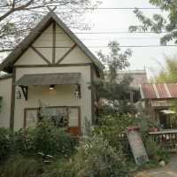 เที่ยวลพบุรี ฤดูฝน