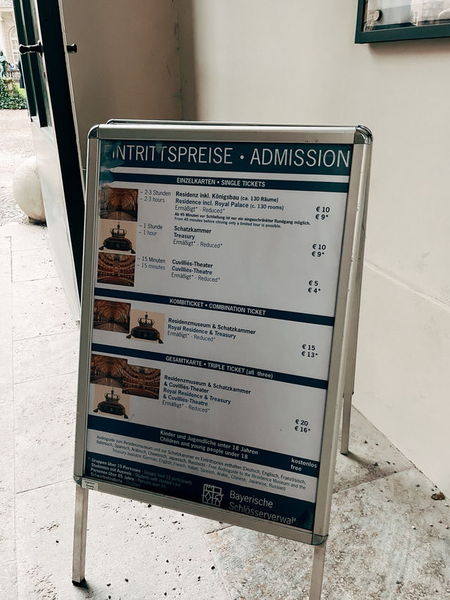 🇩🇪德國慕尼黑🏰慕尼黑王宮 Munich Residenz 金光閃閃的王宮