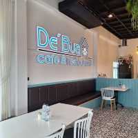 🌿☕ De’Bua Cafe – คาเฟ่สุดร่มรื่นใจกลางเมืองสตูล 🏞