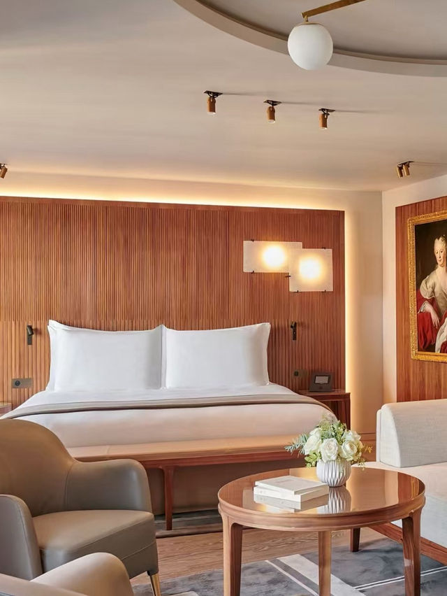 巴‮卢黎‬泰西亚‮华文‬东方酒店 (Mandarin Oriental Lutetia, Paris）