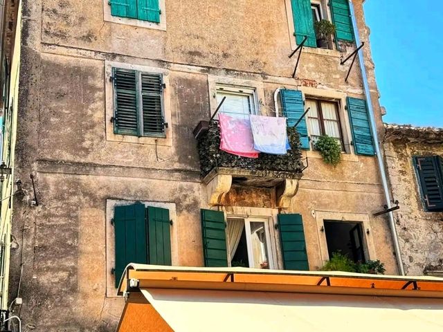 Perast: Montenegro’s Timeless Seaside Gem 🏛️🌿 Perast: Montenegro’s Timeless Seaside Gem 🏛️🌿
