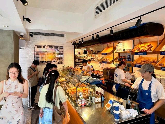“Sourdough & Sunshine: Artisanal Moments at Bakehouse”