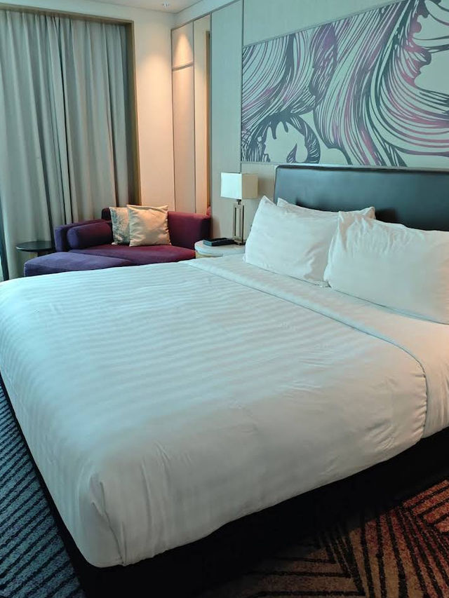 Sophisticated Comfort in the Heart of the City