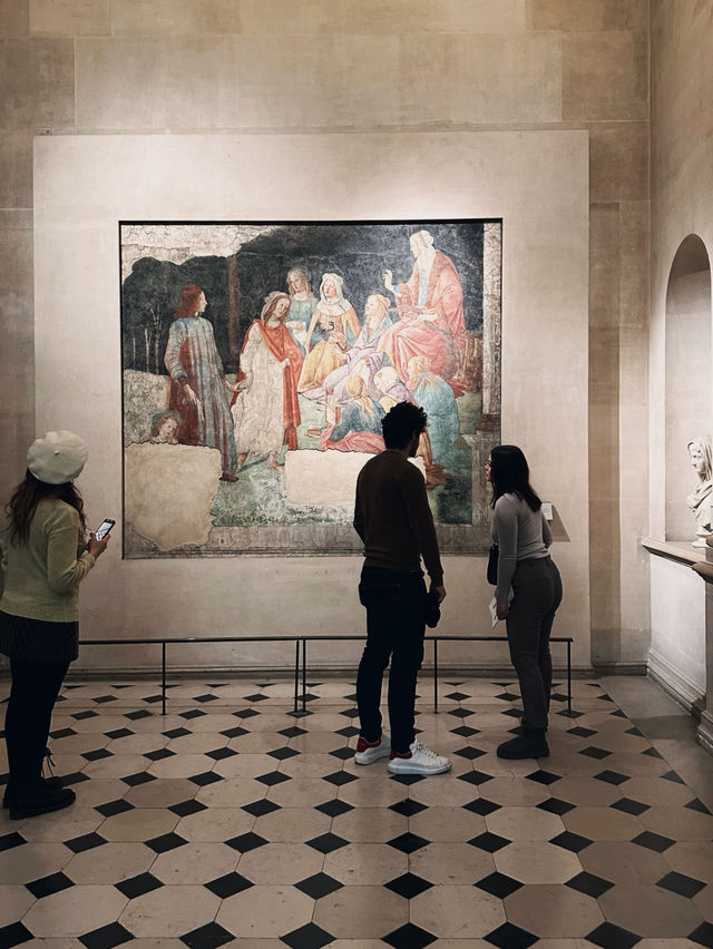 Louvre Museum Visit: Iconic Works, Rare Finds, and Honest Tips