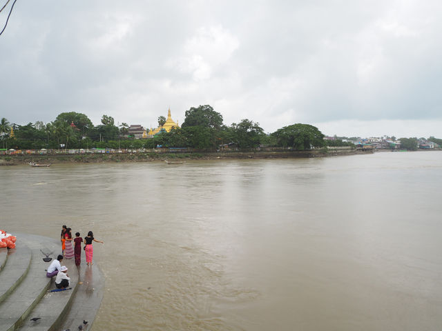 Yele Paya: The Floating Pagoda of Myanmar
