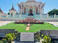 A Stunning Display of Cambodian Culture