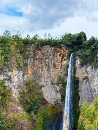 Medan dengan pemandangan yang menakjubkan - Liburan paling santai