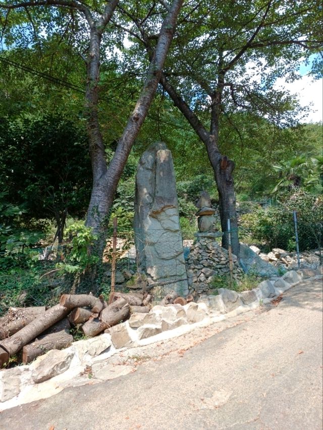 🚶 구절산 폭포암, 걷기 좋은 돌탑 산책길