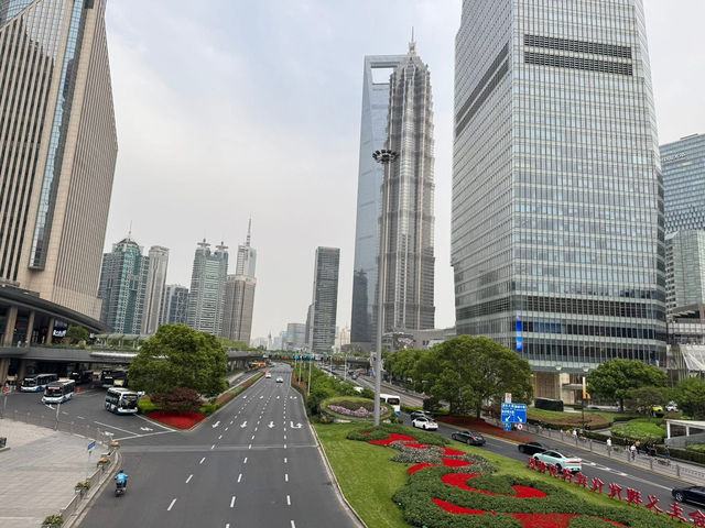 @ 𝙇𝙪𝙟𝙞𝙖𝙯𝙪𝙞, Shanghai  🏙️🇨🇳
