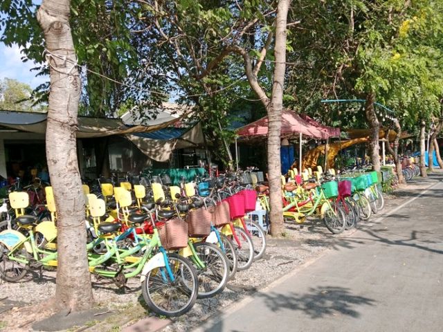 สวนสาธารณะหนองประจักษ์ศิลปาคม จังหวัดอุดรธานี