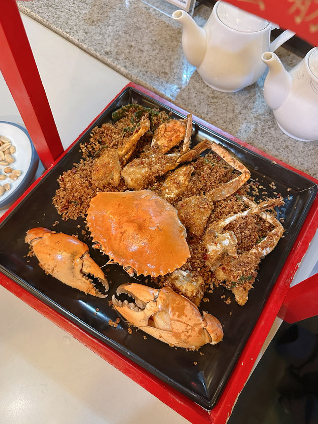人氣餐廳招牌避風塘辣蟹🦀 人氣餐廳招牌避風塘辣蟹🦀