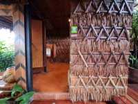 Phuket’s Three Monkeys Restaurant: Jungle Vibes & Tom Yum Delights 🍲🌴