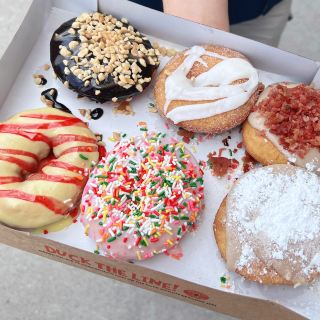 미국에서 꼭 먹어봐야 할 맛있는 덕도넛🍩