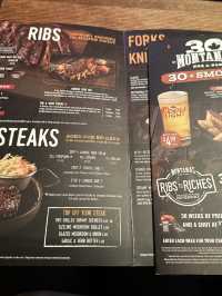 캐나다 할리팩스 옆 다트머스 바베큐맛집MONTANA’S