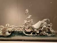THE MET