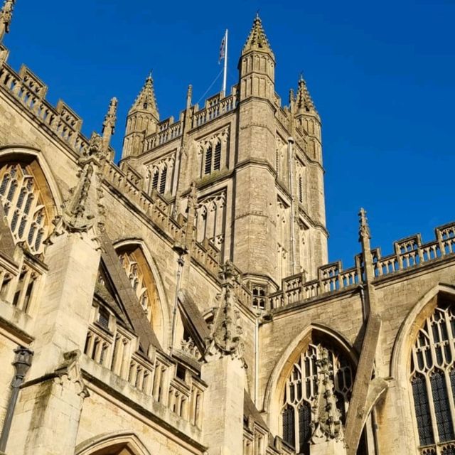 Bath city - Bath Abbey and River Avon