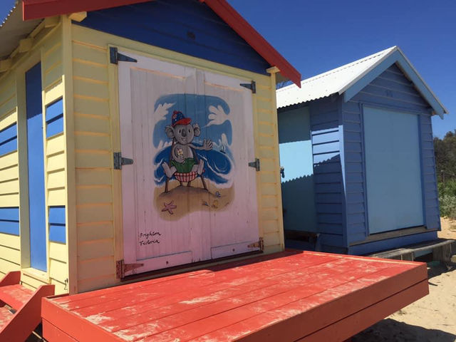 Decent: Brighton Bathing Boxes 🇦🇺