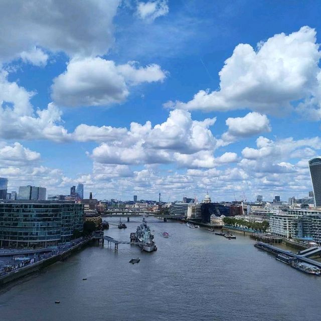 Fantastic view from the glass walkway in Tower Bridge