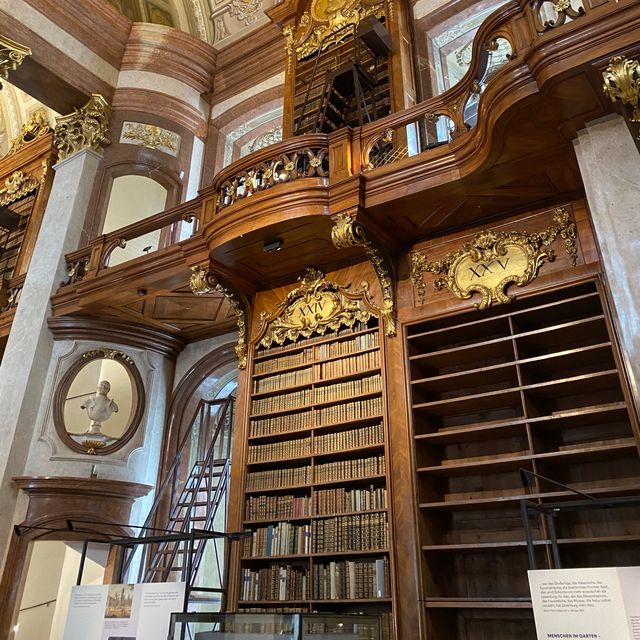 🇦🇹 The Most Beautiful Library in the World 📚
