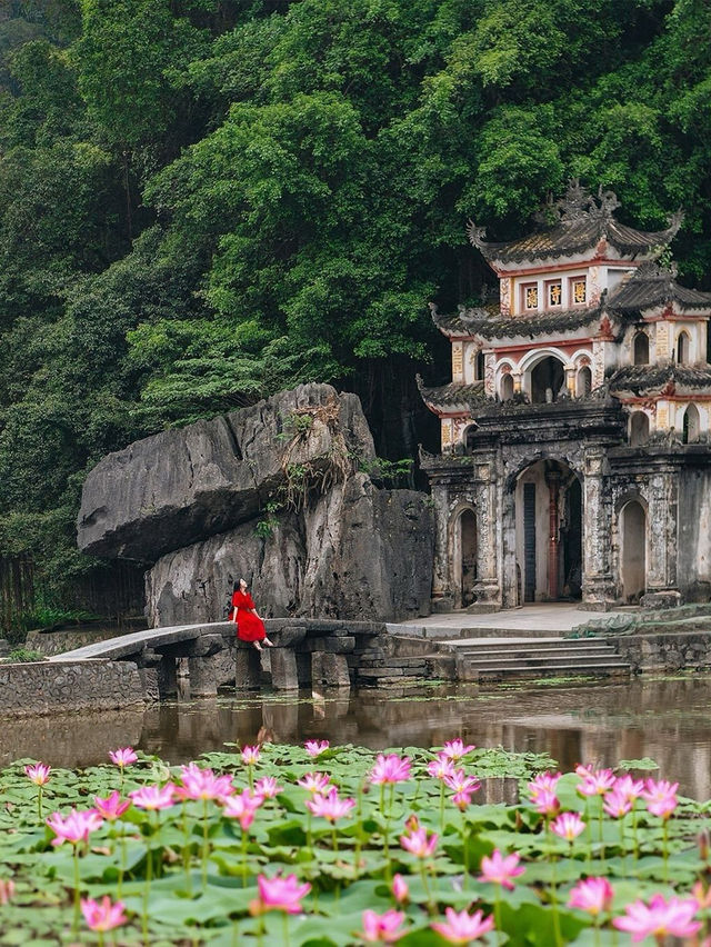 Bich Dong Pagoda