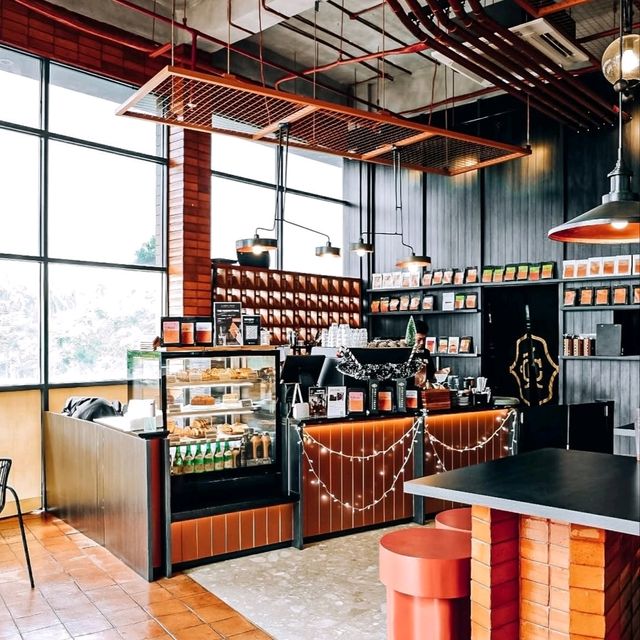 FIRST CRACK COFFEE