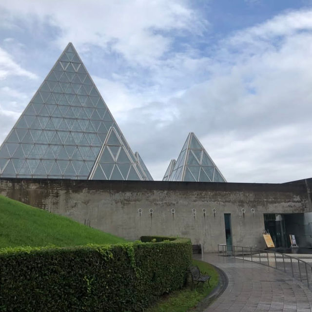 The sun hour glass museum 