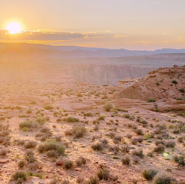 🚗 Southwest National Park Road Trip Tips: Stop by Lake Powell in Page, AZ 🌊🏜️
