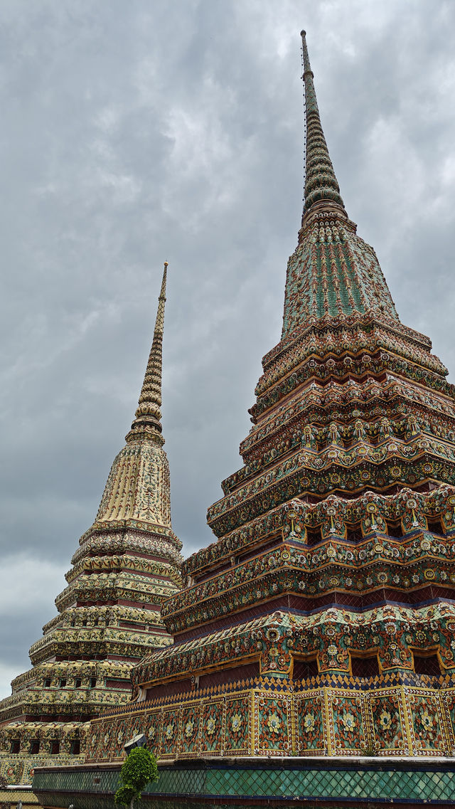 Start Your Bangkok Morning at Wat Pho – Reclining Buddha & Thai Massage