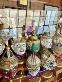 🚀 Bangkok in a Flash: From Temples to Glass Skywalks—April Adventure Unleashed 🛕🍜