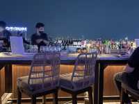 🌆 Spectrum Lounge & Bar