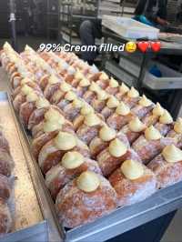 🍩 Bread Ahead at Borough Market – A Must-Try in London!