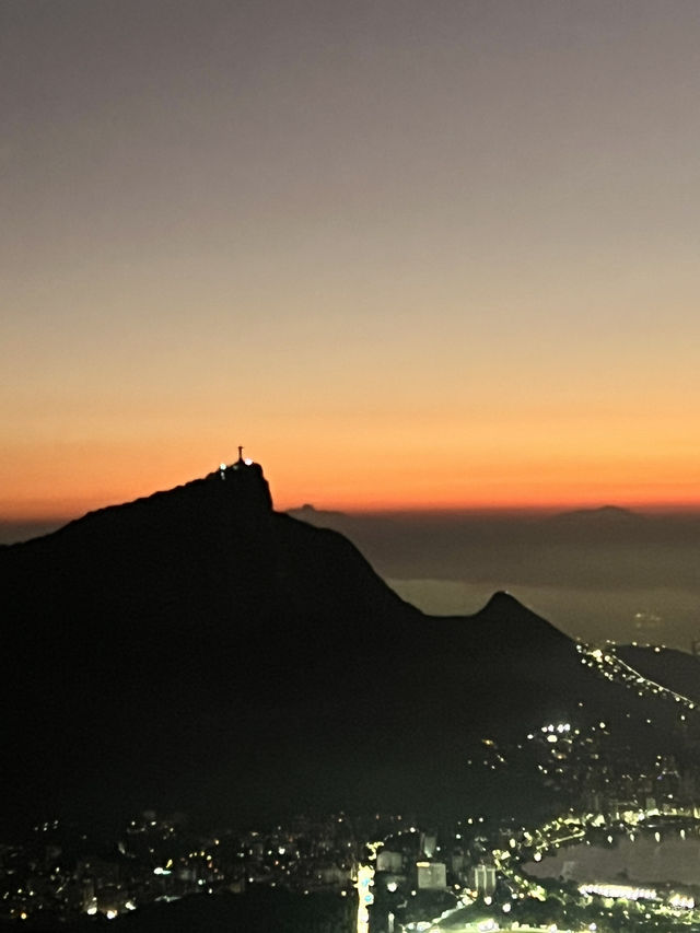 Two Brothers Mountain Lookout trail 🌆 🇧🇷 