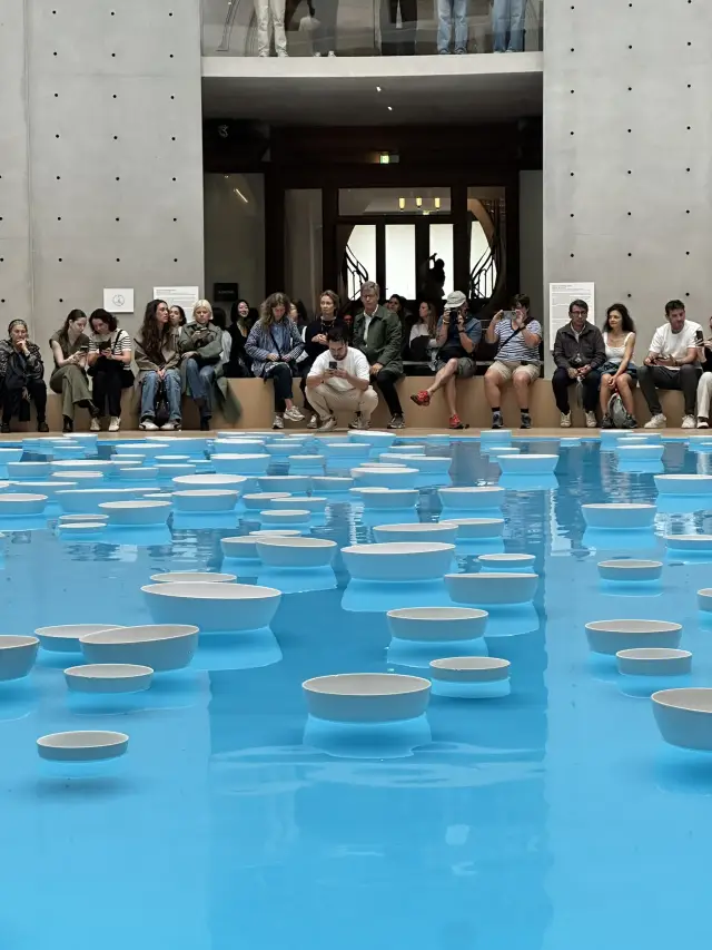 Jet-setting from the heart of Paris to the Royal Museums