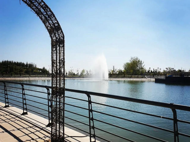 A Persian garden and its lake are more than just nature